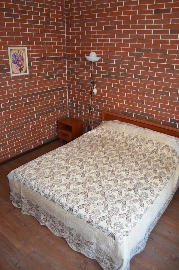 Motel Chalet Vita-Pochtovaya ภายนอก รูปภาพ