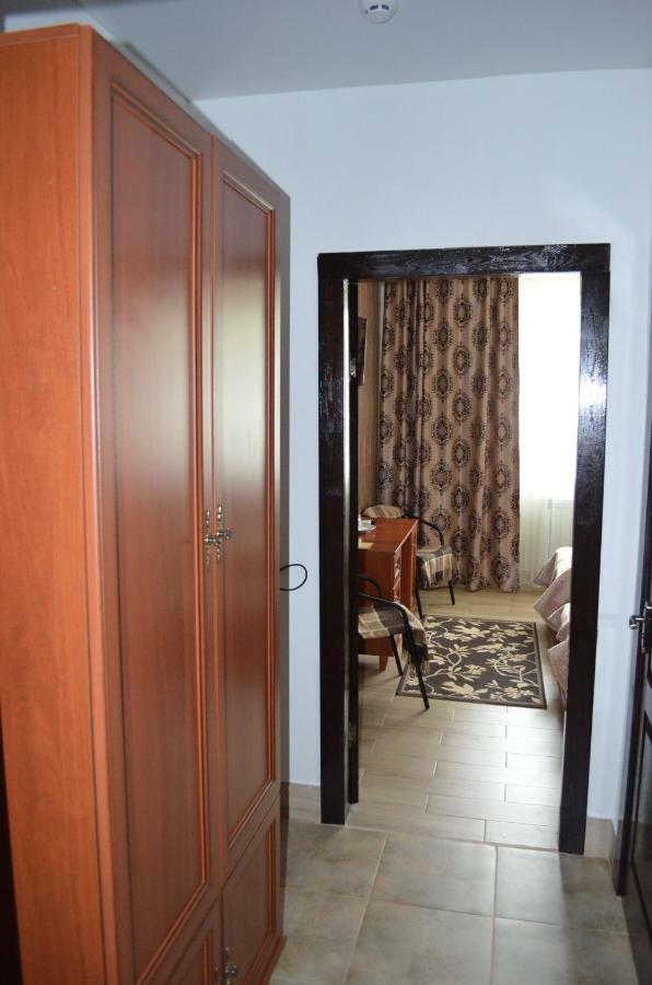 Motel Chalet Vita-Pochtovaya ภายนอก รูปภาพ