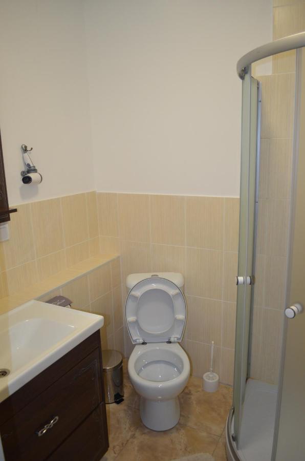 Motel Chalet Vita-Pochtovaya ภายนอก รูปภาพ